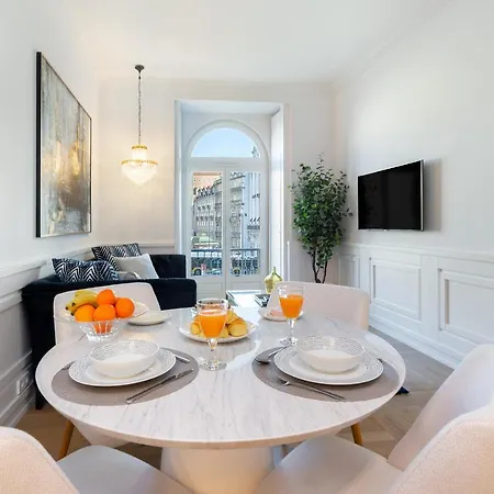 Whome | The Boulevard Prime Location & Timeless Luxury Апартаменти Лісабон